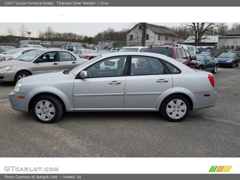 Titanium Silver Metallic / Grey 2007 Suzuki Forenza Sedan