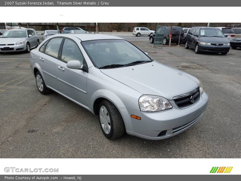 Titanium Silver Metallic / Grey 2007 Suzuki Forenza Sedan