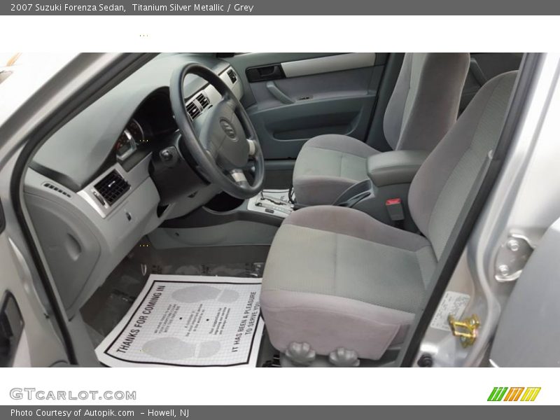 Titanium Silver Metallic / Grey 2007 Suzuki Forenza Sedan