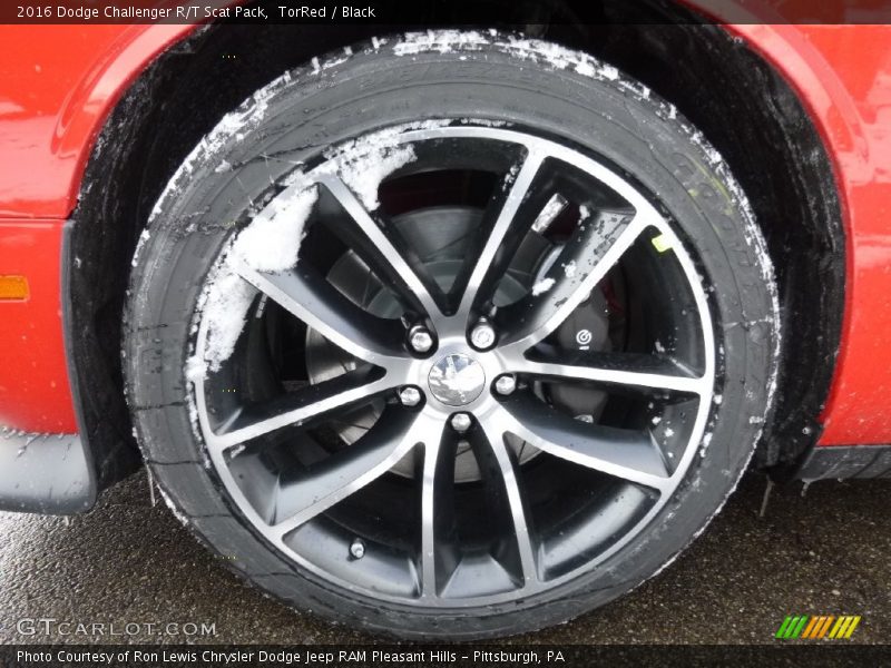  2016 Challenger R/T Scat Pack Wheel
