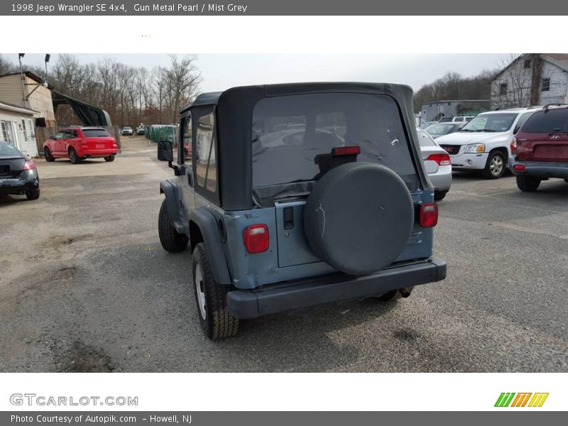 Gun Metal Pearl / Mist Grey 1998 Jeep Wrangler SE 4x4