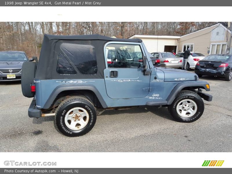 Gun Metal Pearl / Mist Grey 1998 Jeep Wrangler SE 4x4