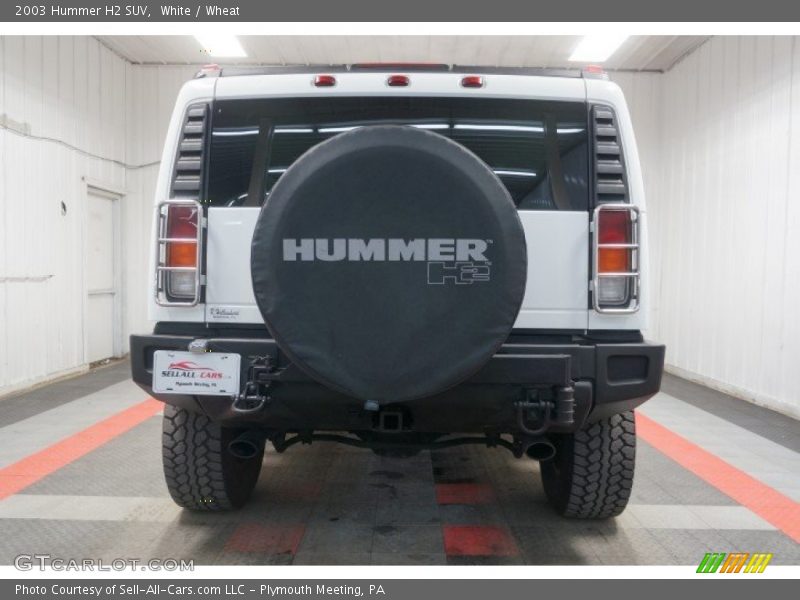 White / Wheat 2003 Hummer H2 SUV