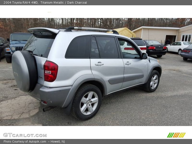 Titanium Metallic / Dark Charcoal 2004 Toyota RAV4 4WD