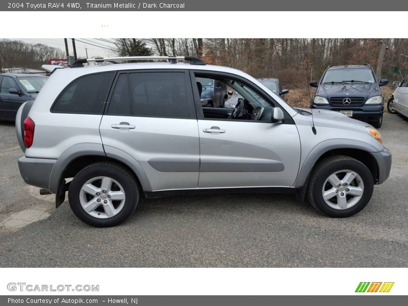 Titanium Metallic / Dark Charcoal 2004 Toyota RAV4 4WD
