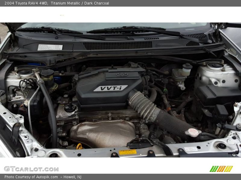 Titanium Metallic / Dark Charcoal 2004 Toyota RAV4 4WD