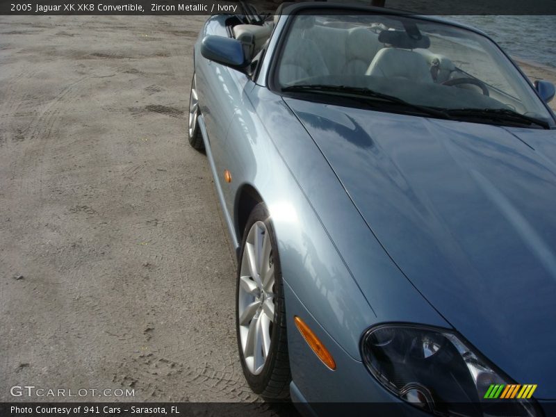 Zircon Metallic / Ivory 2005 Jaguar XK XK8 Convertible