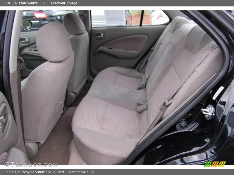 Blackout / Sage 2006 Nissan Sentra 1.8 S