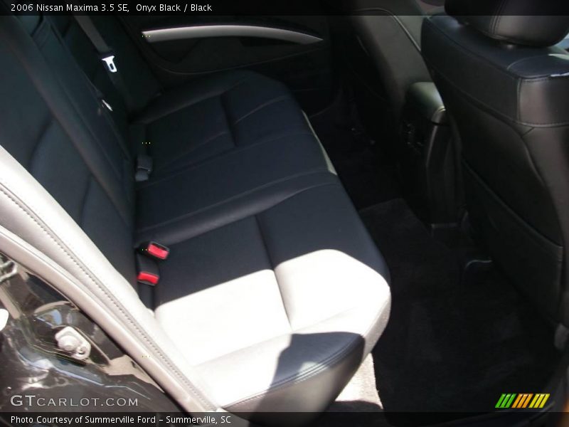 Onyx Black / Black 2006 Nissan Maxima 3.5 SE
