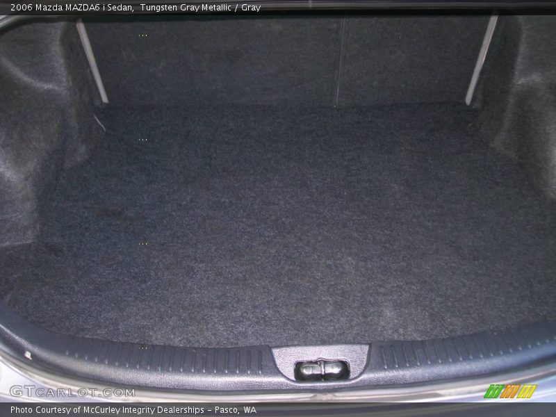 Tungsten Gray Metallic / Gray 2006 Mazda MAZDA6 i Sedan