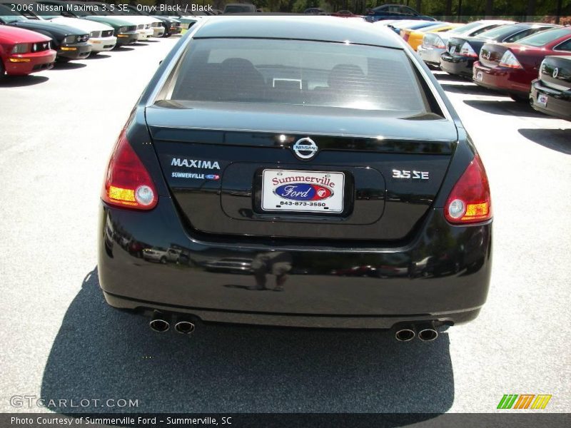 Onyx Black / Black 2006 Nissan Maxima 3.5 SE