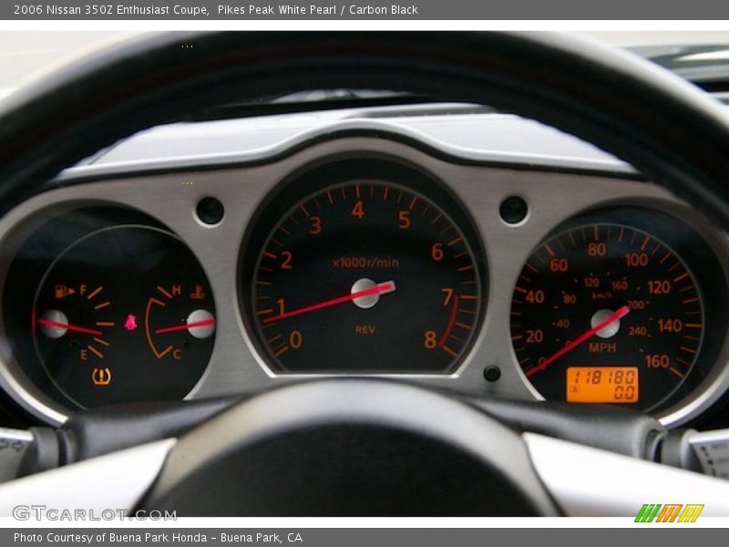 Pikes Peak White Pearl / Carbon Black 2006 Nissan 350Z Enthusiast Coupe