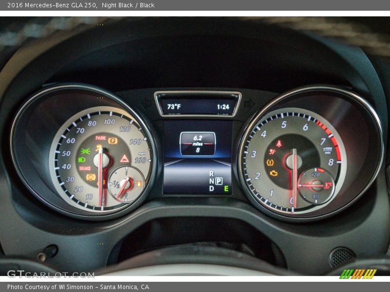 Night Black / Black 2016 Mercedes-Benz GLA 250