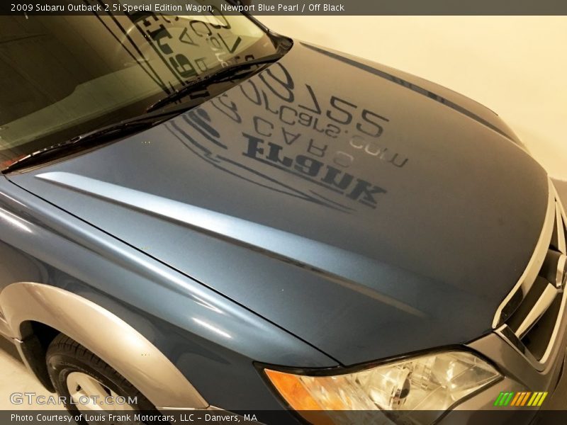Newport Blue Pearl / Off Black 2009 Subaru Outback 2.5i Special Edition Wagon