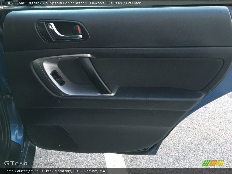 Newport Blue Pearl / Off Black 2009 Subaru Outback 2.5i Special Edition Wagon