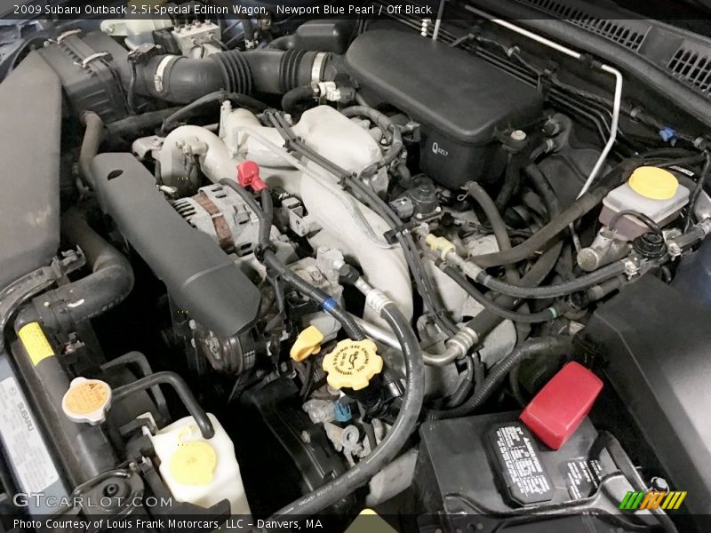 Newport Blue Pearl / Off Black 2009 Subaru Outback 2.5i Special Edition Wagon