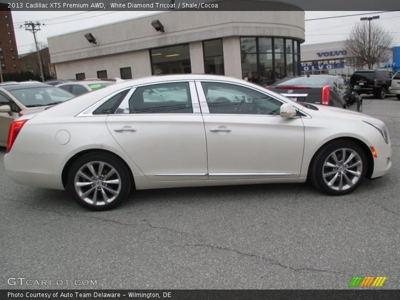 White Diamond Tricoat / Shale/Cocoa 2013 Cadillac XTS Premium AWD