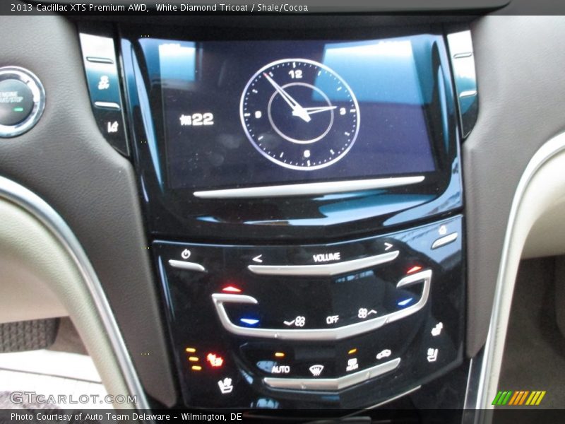 White Diamond Tricoat / Shale/Cocoa 2013 Cadillac XTS Premium AWD
