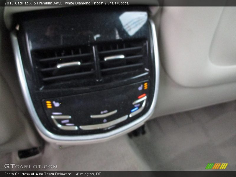 White Diamond Tricoat / Shale/Cocoa 2013 Cadillac XTS Premium AWD