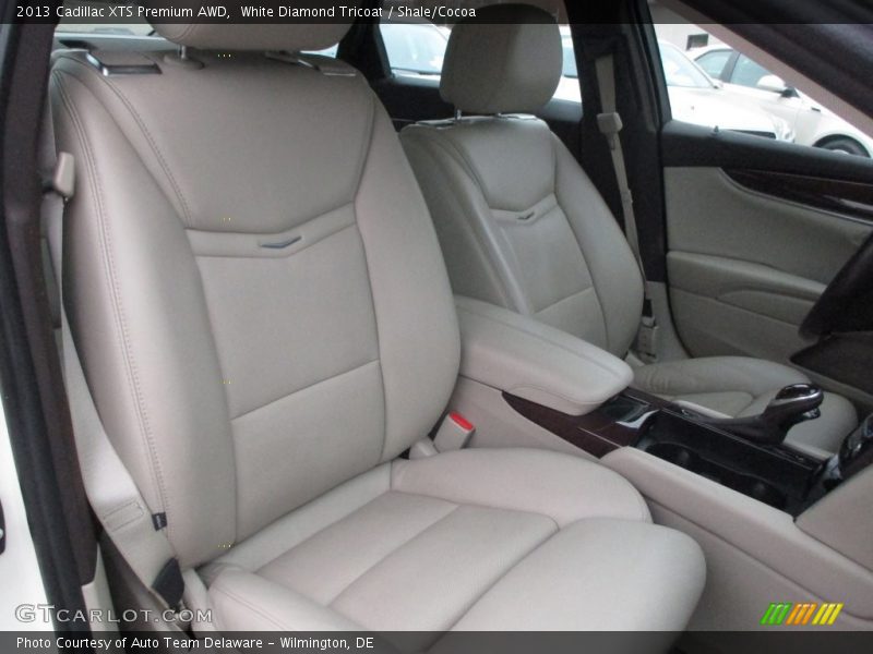 White Diamond Tricoat / Shale/Cocoa 2013 Cadillac XTS Premium AWD