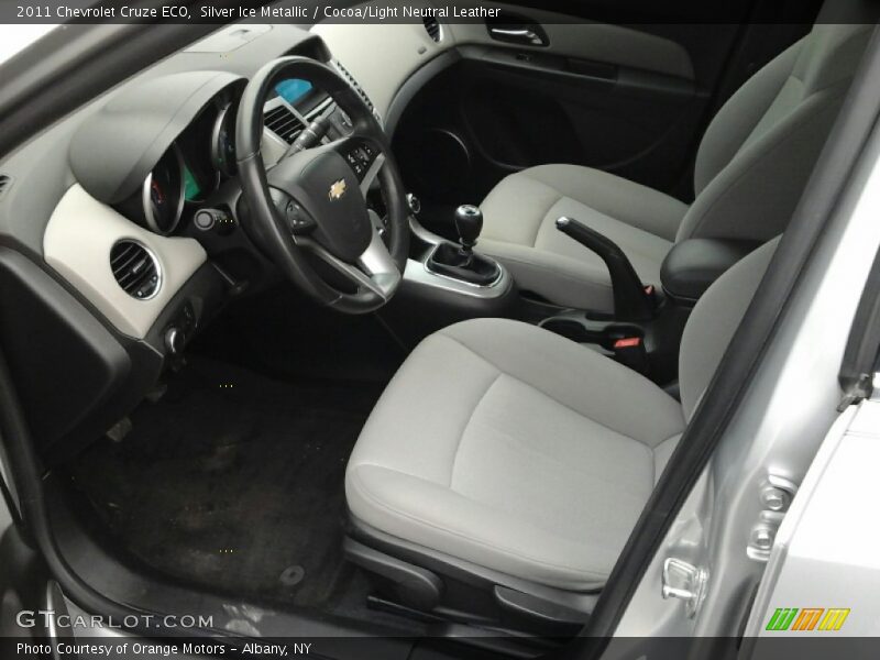 Silver Ice Metallic / Cocoa/Light Neutral Leather 2011 Chevrolet Cruze ECO