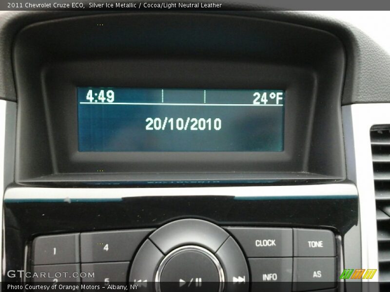 Silver Ice Metallic / Cocoa/Light Neutral Leather 2011 Chevrolet Cruze ECO