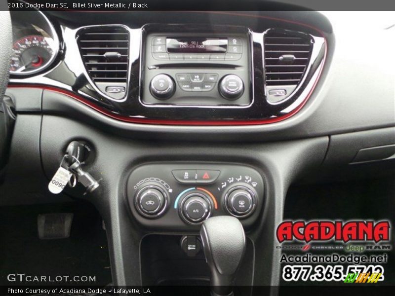 Billet Silver Metallic / Black 2016 Dodge Dart SE