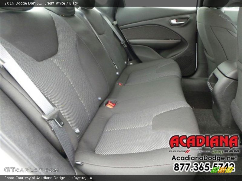 Bright White / Black 2016 Dodge Dart SE