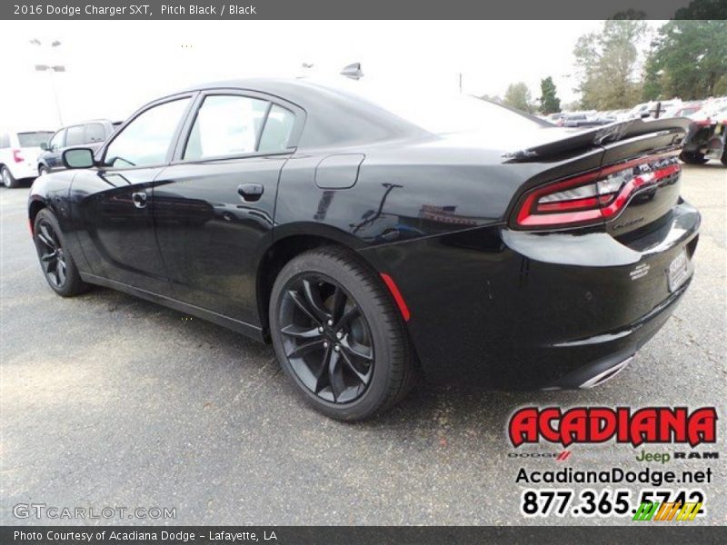 Pitch Black / Black 2016 Dodge Charger SXT