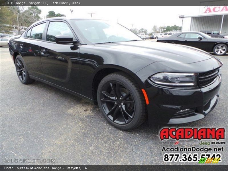Pitch Black / Black 2016 Dodge Charger SXT