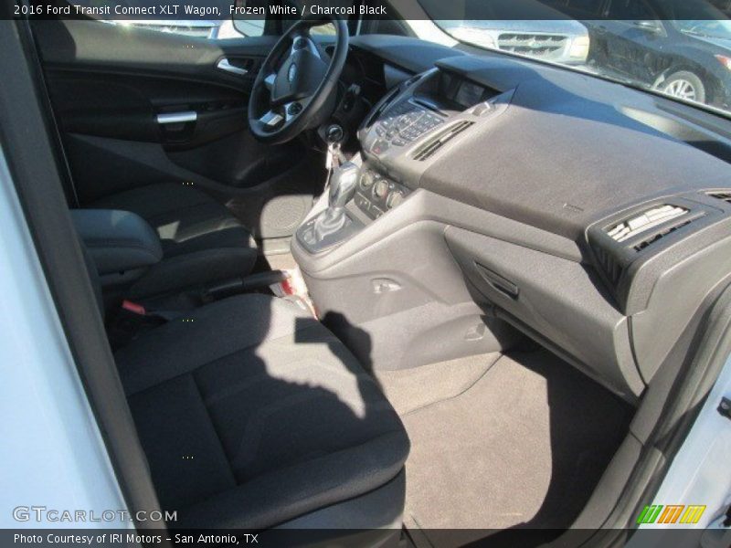 Frozen White / Charcoal Black 2016 Ford Transit Connect XLT Wagon