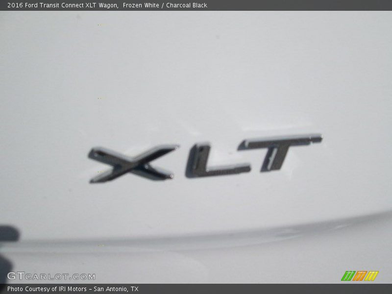 Frozen White / Charcoal Black 2016 Ford Transit Connect XLT Wagon