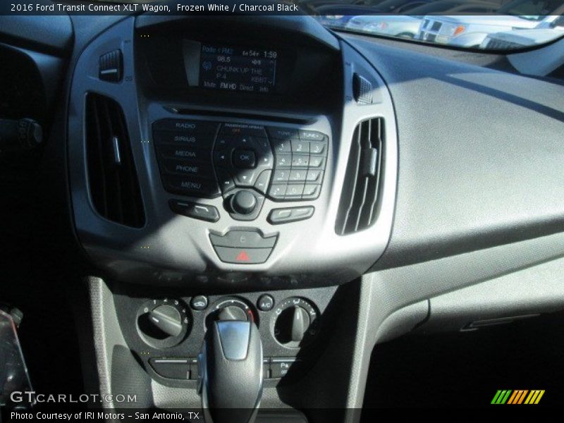 Frozen White / Charcoal Black 2016 Ford Transit Connect XLT Wagon