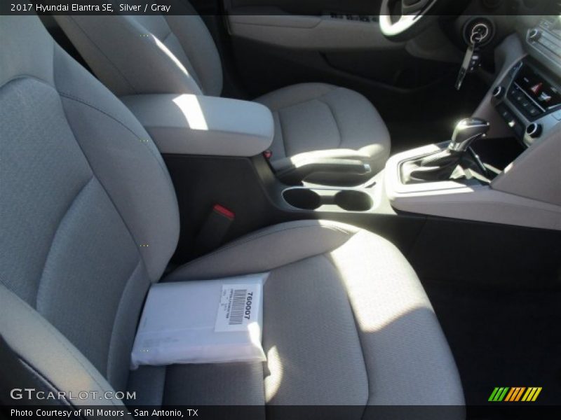 Silver / Gray 2017 Hyundai Elantra SE