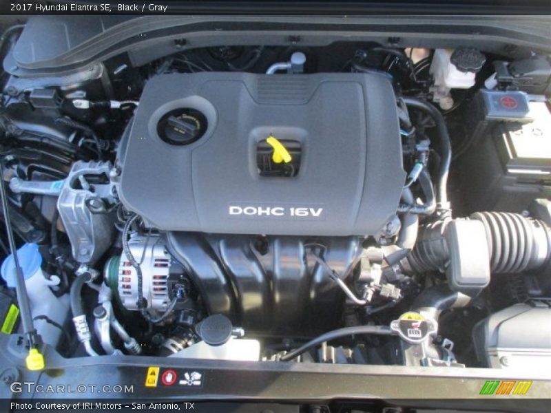 Black / Gray 2017 Hyundai Elantra SE