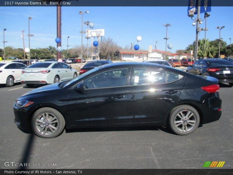 Black / Gray 2017 Hyundai Elantra SE