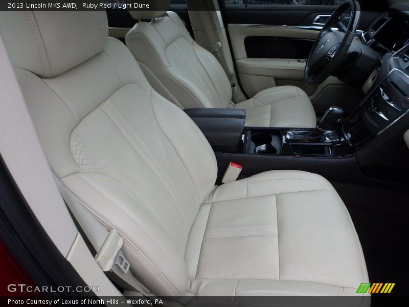 Ruby Red / Light Dune 2013 Lincoln MKS AWD