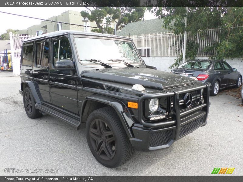 Front 3/4 View of 2013 G 63 AMG