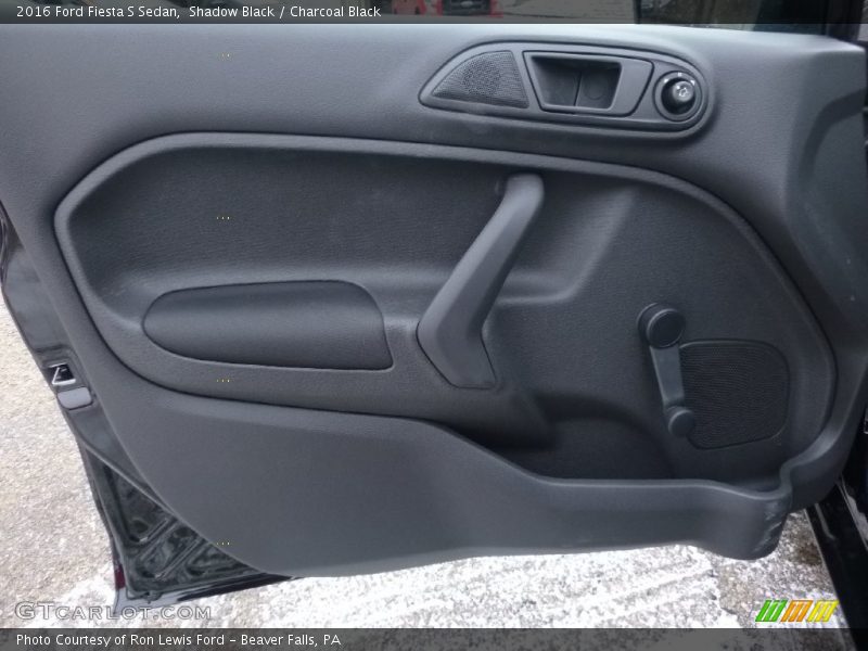 Shadow Black / Charcoal Black 2016 Ford Fiesta S Sedan