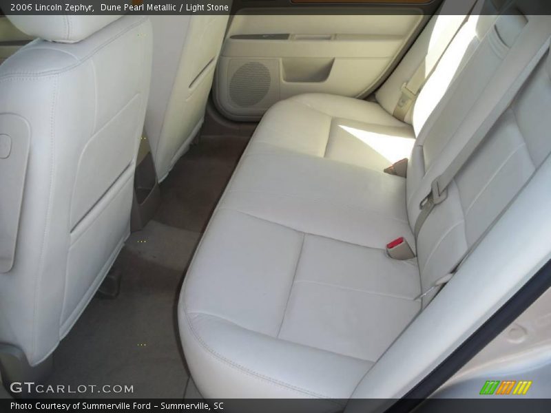 Dune Pearl Metallic / Light Stone 2006 Lincoln Zephyr