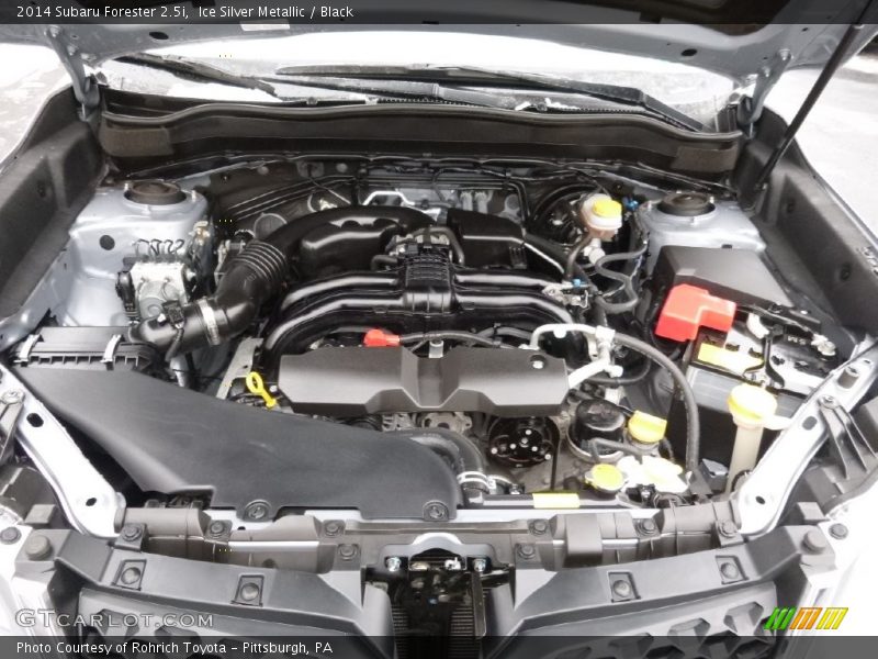 Ice Silver Metallic / Black 2014 Subaru Forester 2.5i