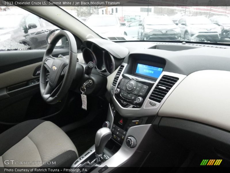 Summit White / Jet Black/Medium Titanium 2013 Chevrolet Cruze LS