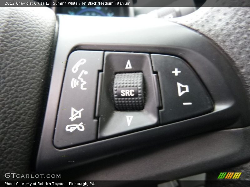 Summit White / Jet Black/Medium Titanium 2013 Chevrolet Cruze LS