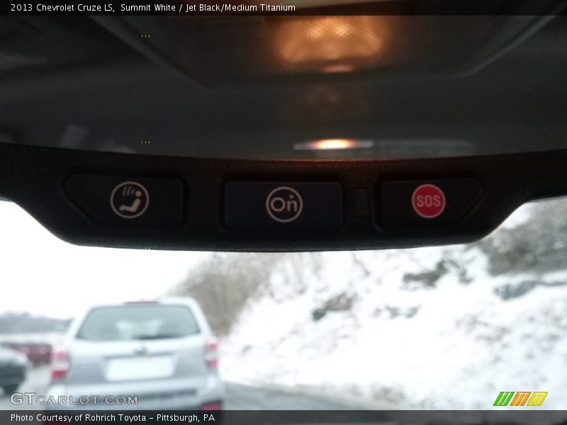 Summit White / Jet Black/Medium Titanium 2013 Chevrolet Cruze LS