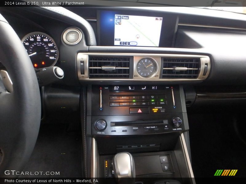 Ultra White / Parchment 2014 Lexus IS 250