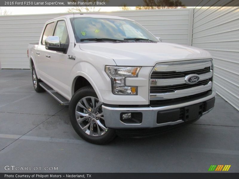 Front 3/4 View of 2016 F150 Lariat SuperCrew