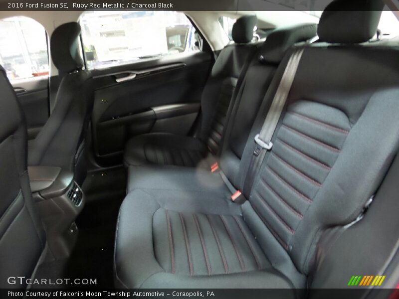 Ruby Red Metallic / Charcoal Black 2016 Ford Fusion SE