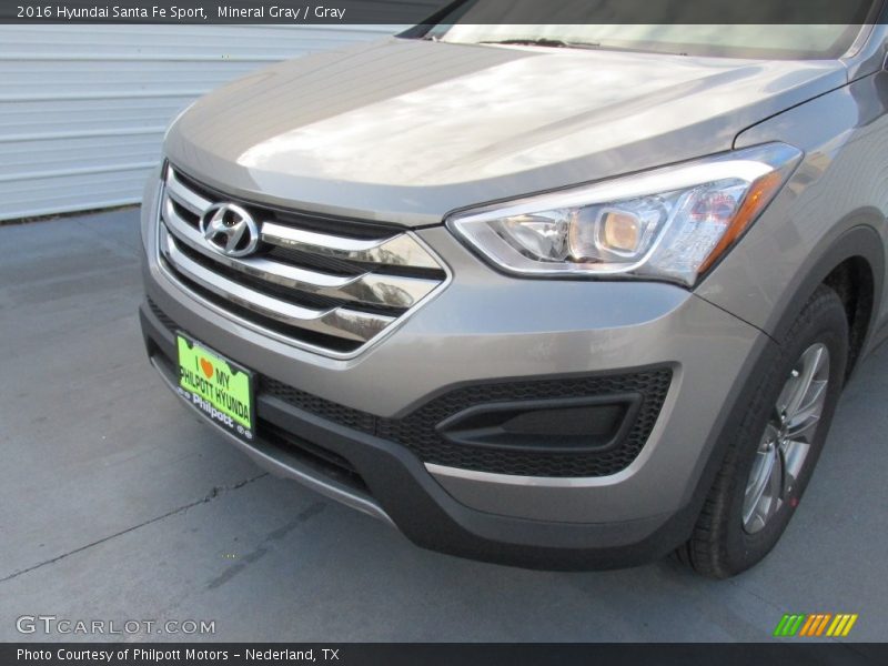 Mineral Gray / Gray 2016 Hyundai Santa Fe Sport