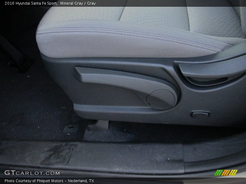 Mineral Gray / Gray 2016 Hyundai Santa Fe Sport