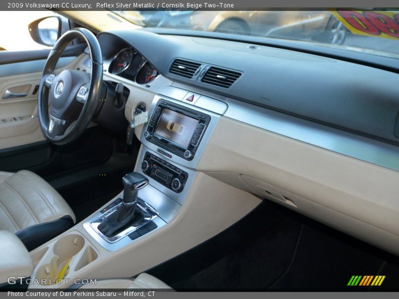 Reflex Silver Metallic / Cornsilk Beige Two-Tone 2009 Volkswagen CC Luxury